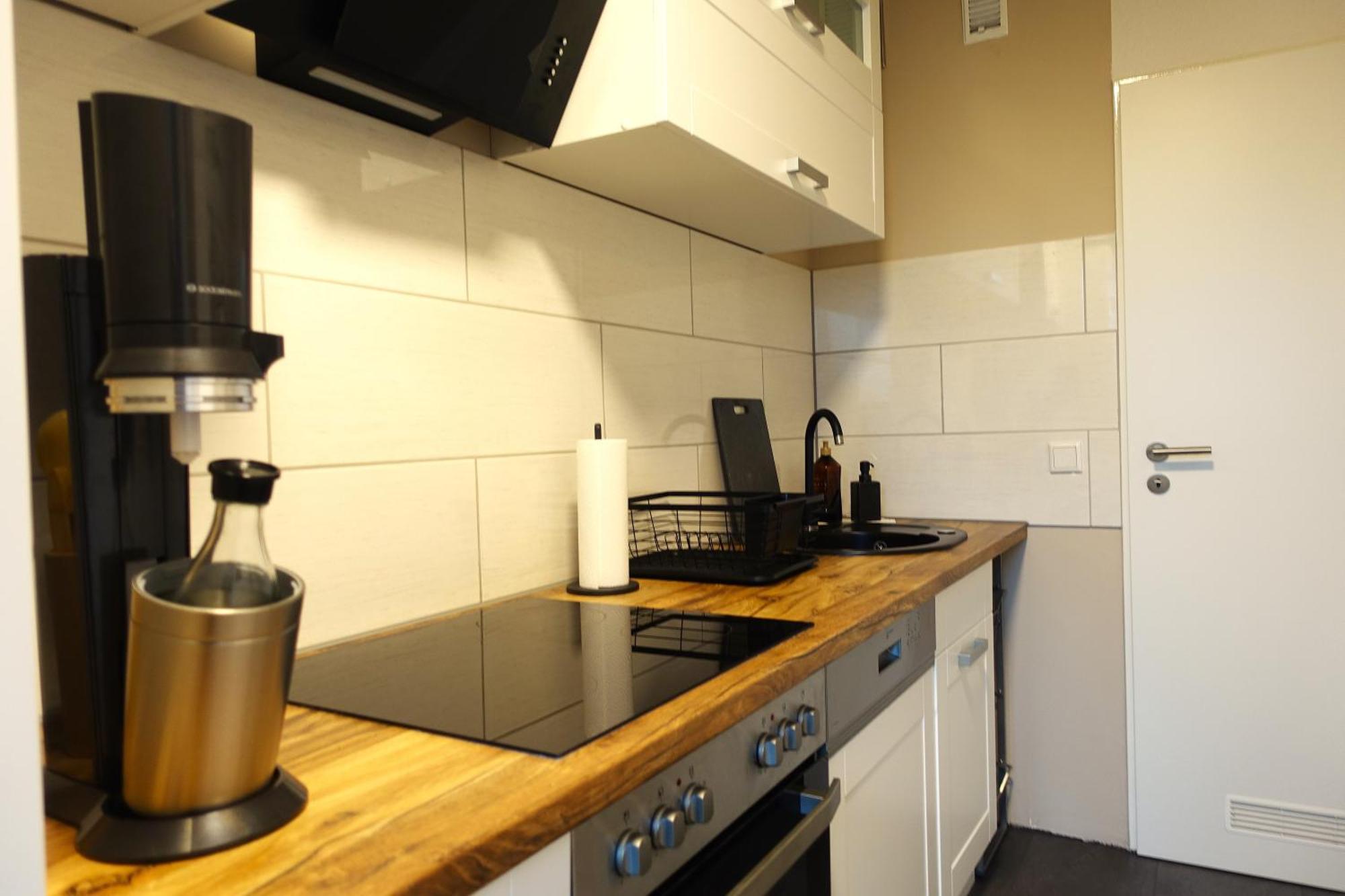 Getaway Apartment - Balkon - Kueche - Ruhe - Waesche - S-Bahn - 60 Qm 뒤스부르크 외부 사진