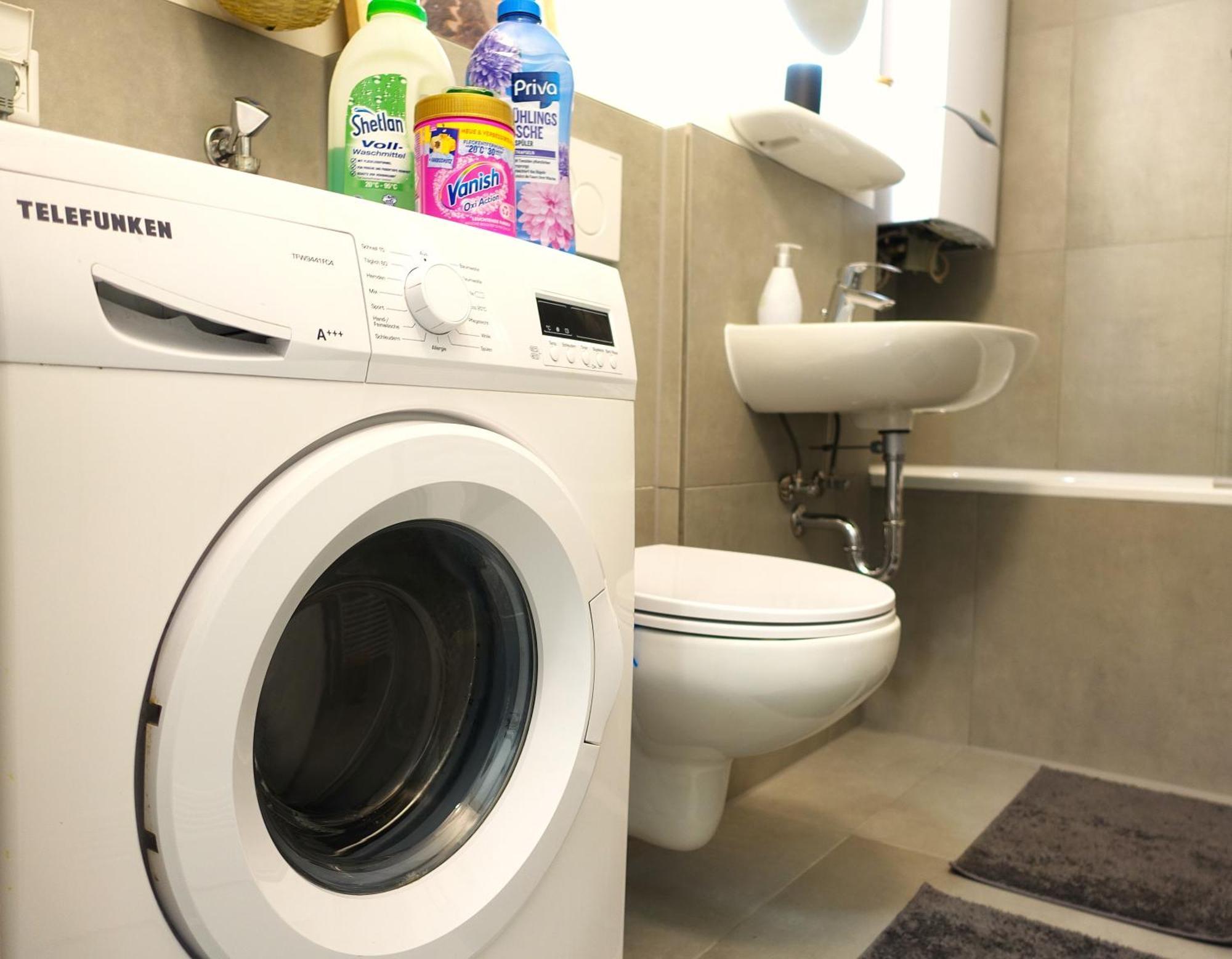 Getaway Apartment - Balkon - Kueche - Ruhe - Waesche - S-Bahn - 60 Qm 뒤스부르크 외부 사진
